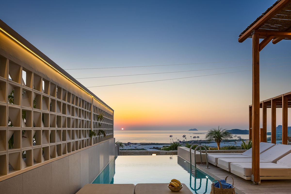 Divine Villa King